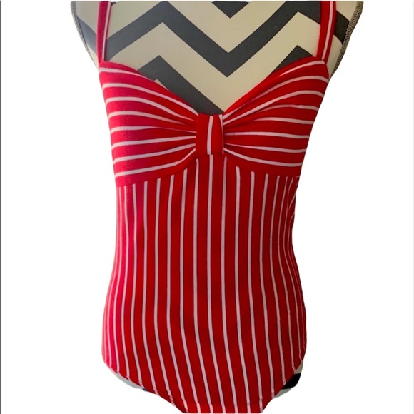 NEW, Red and White Striped, Stretch, Sleeveless Bodysuit, Size Large - Picture 1 of 6